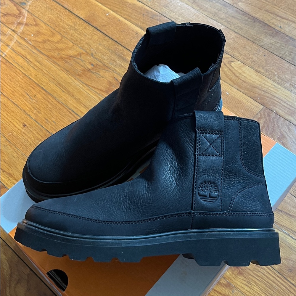 Women’s Timberland Boots size 8